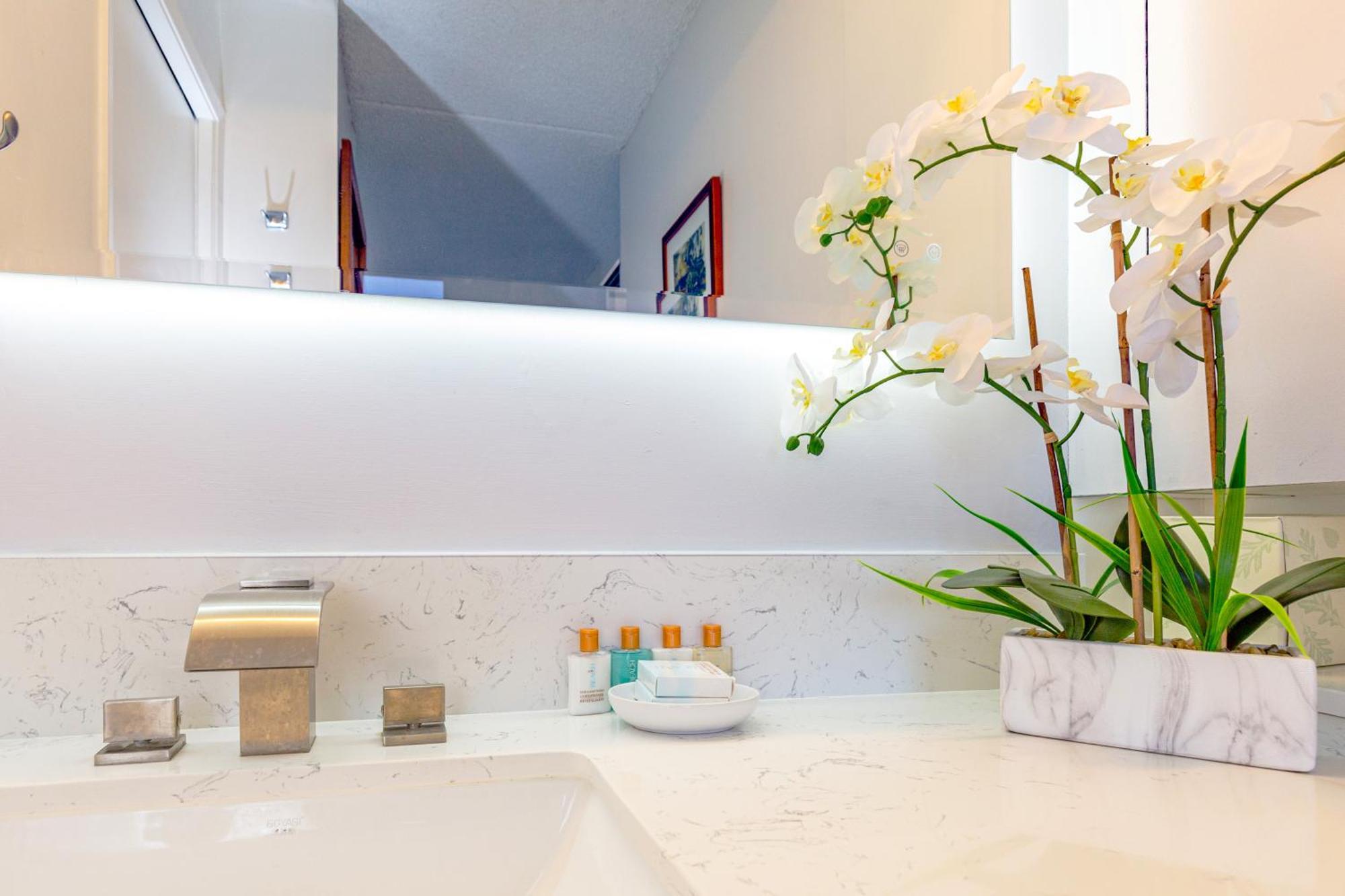 Renovated Ocean View Suite, Near Beach, Free Parking Honolulu Exterior foto