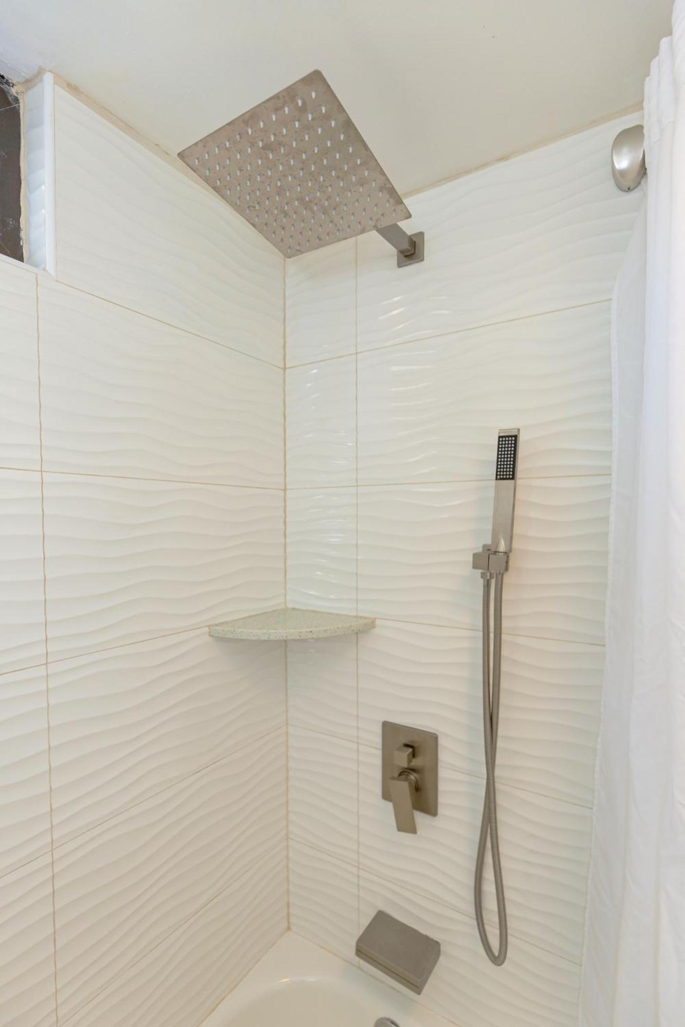Renovated Ocean View Suite, Near Beach, Free Parking Honolulu Exterior foto